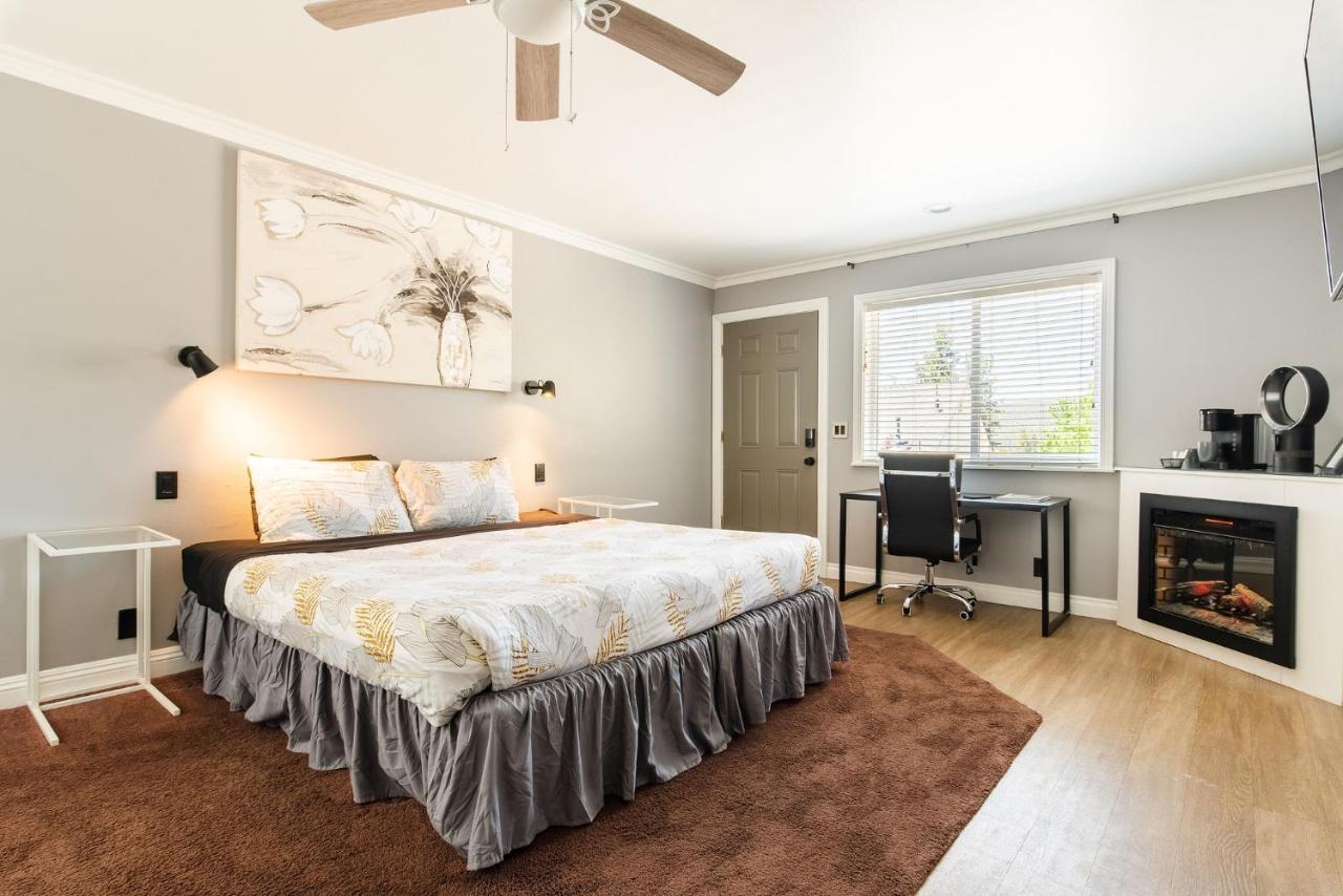 Big Bear Spa Suites 빅 베어 레이크 외부 사진