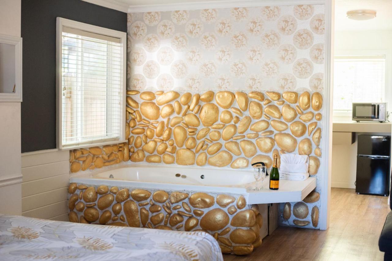 Big Bear Spa Suites 빅 베어 레이크 외부 사진