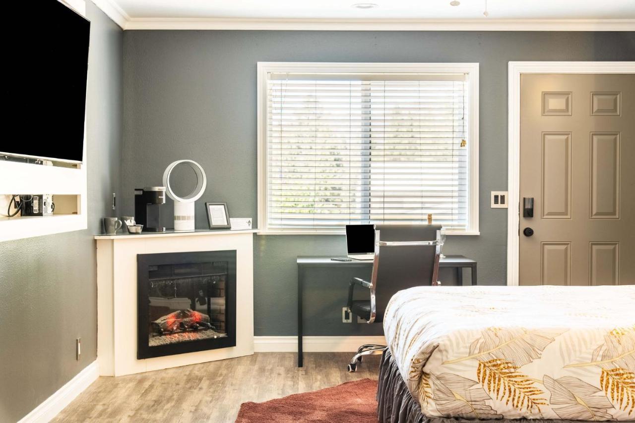 Big Bear Spa Suites 빅 베어 레이크 외부 사진